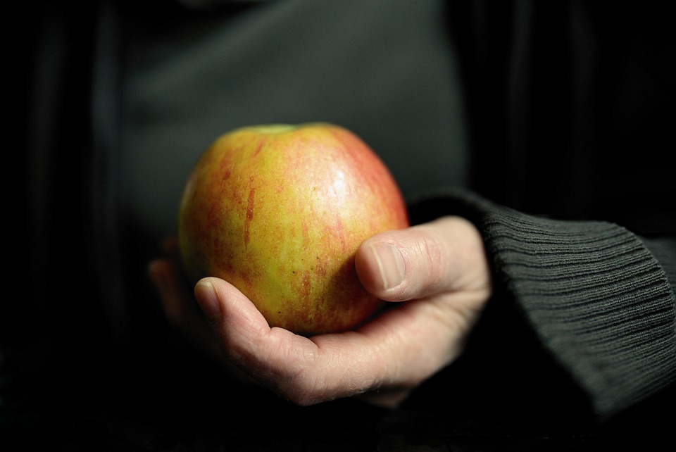 an apple
